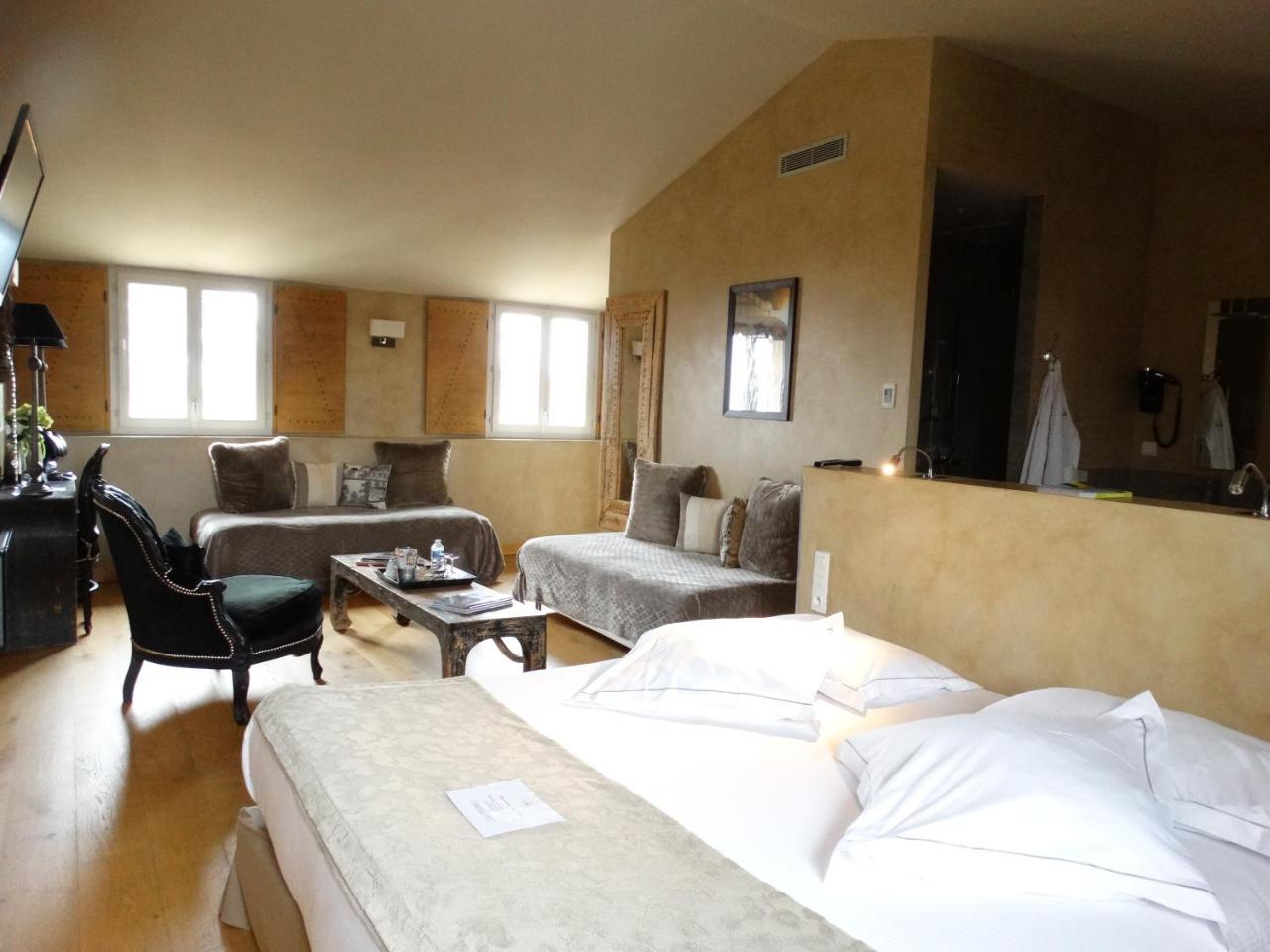 Charme & Business Hotel Lyon Limonest Kültér fotó