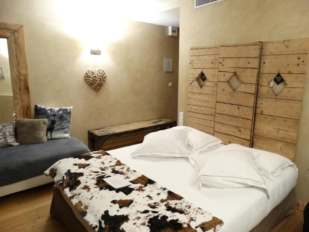 Charme & Business Hotel Lyon Limonest Kültér fotó